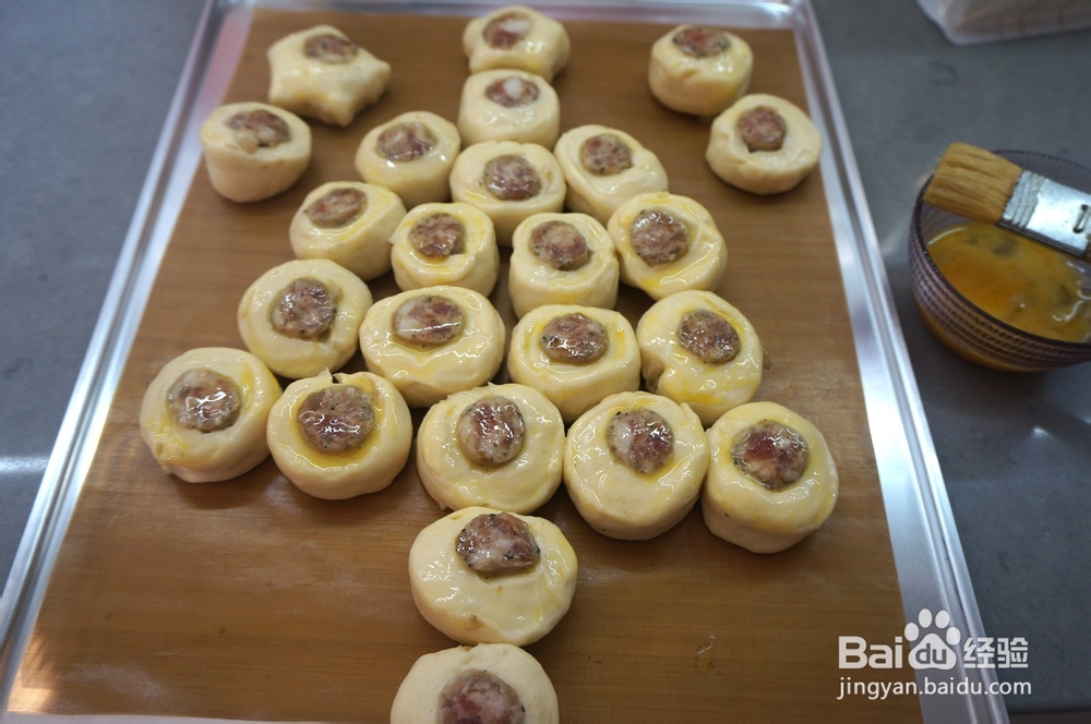 带你做圣诞树香肠面包卷