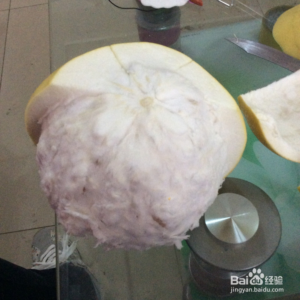 巧扒柚子皮，巧用柚子皮