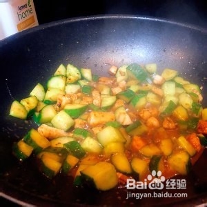 怎么做清炒黄瓜鸡胸肉