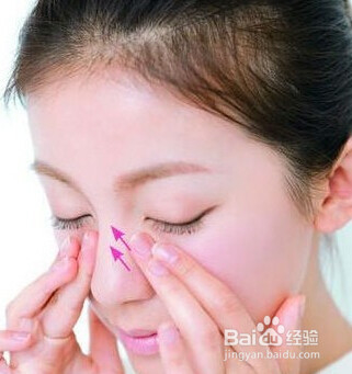 涂抹粉底液的方法