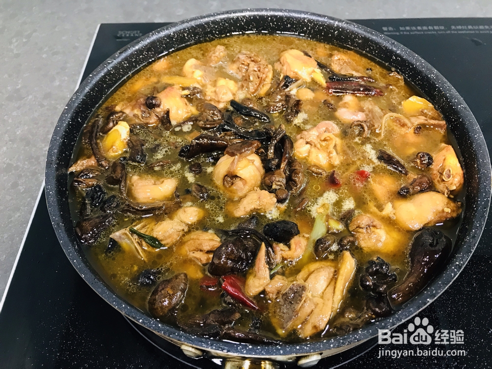 诱惑味蕾的小鸡炖蘑菇