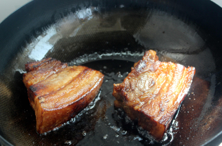 美味下饭芽菜扣肉