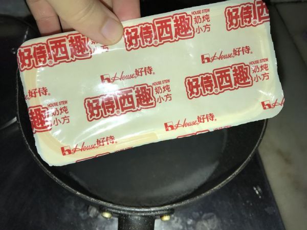 白汁蟹味菇拌意大利面#10分钟早餐大挑战#