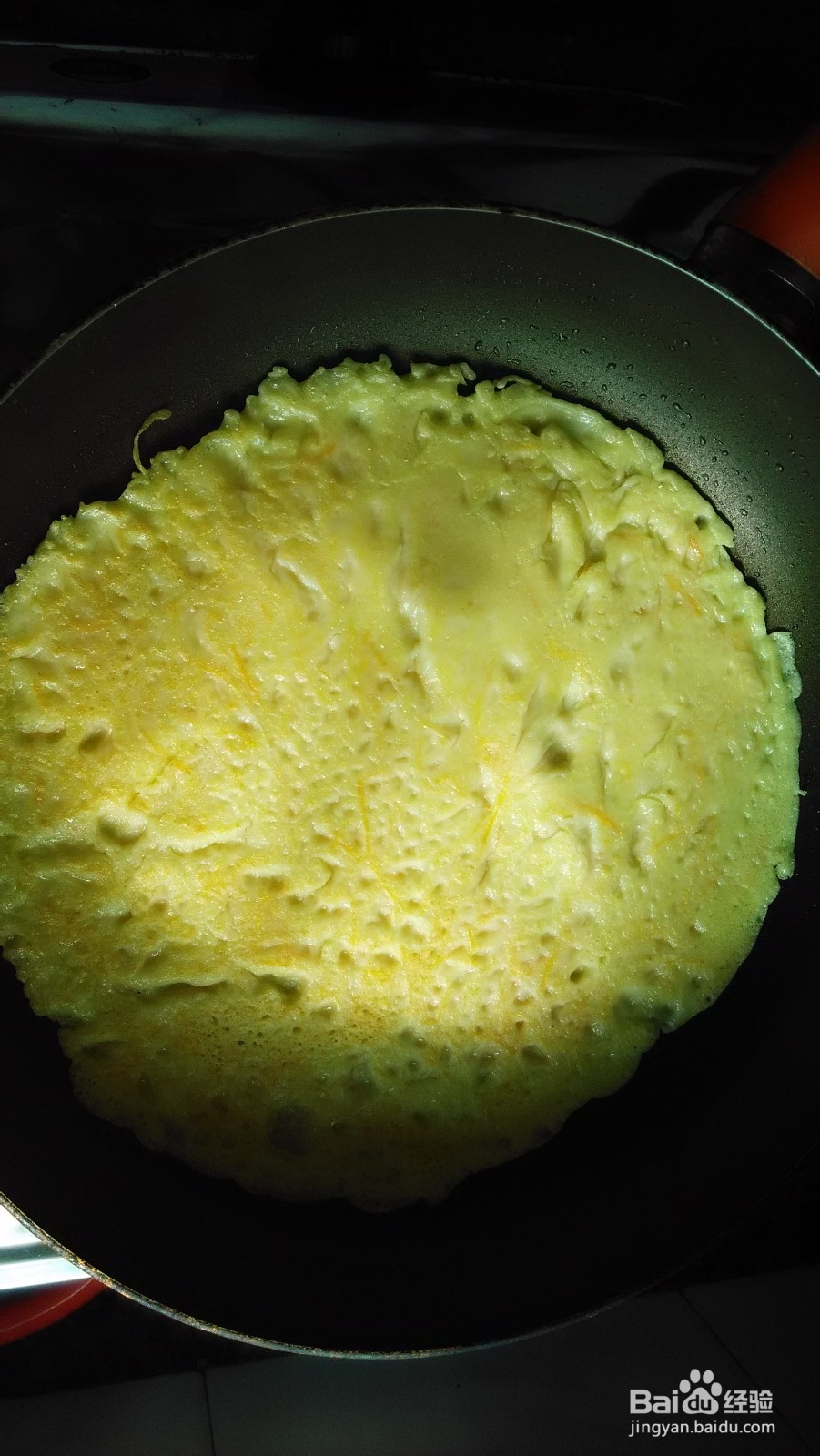 红萝卜鸡蛋饼的做法