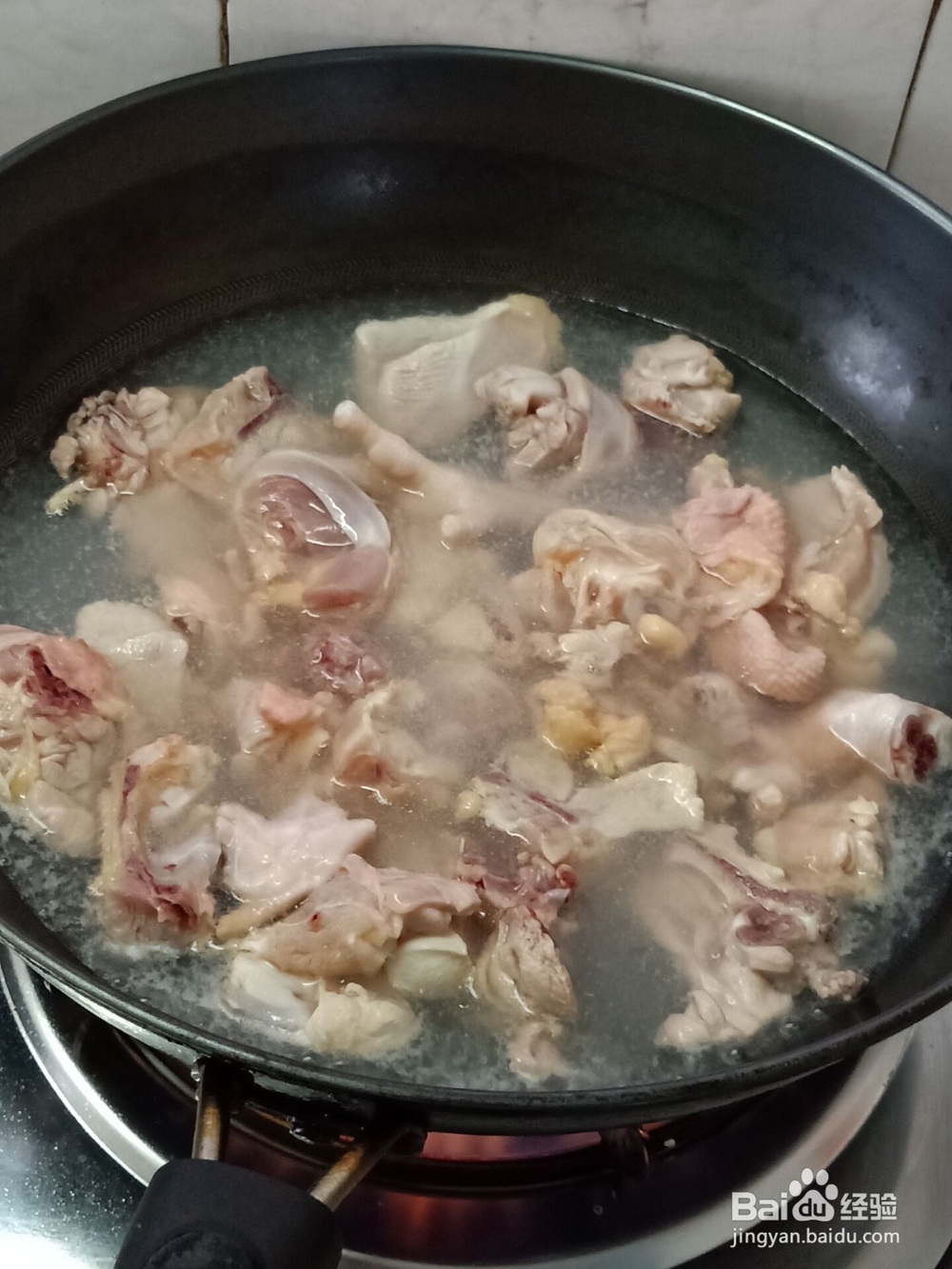 三黄鸡煲怎么做不油腻