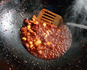 河南特色-干烧红丽大金鲳怎么做