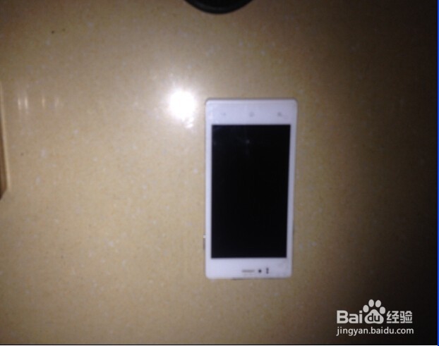 一不小心,手机掉水或者进水了怎么办,怎么挽救