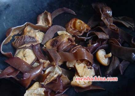 香辣干锅鸡的做法