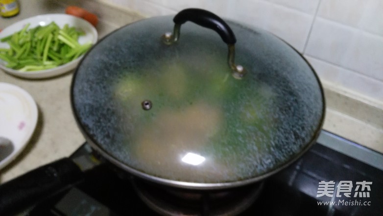 灯椒溜肉片的做法