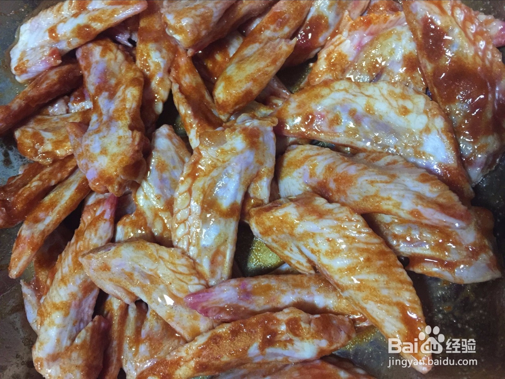 如何自己做奥尔良烤鸡翅