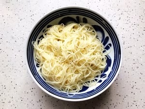 怎么做牛油果拌面