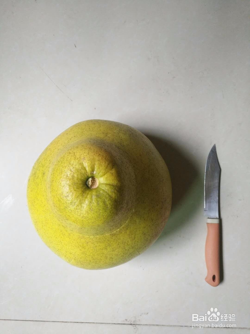 家里的柚子该怎么拨开容易点？