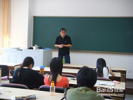 大学如何不挂科