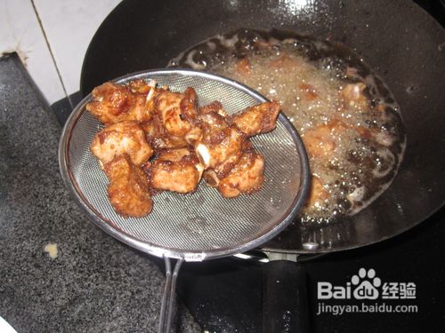 怎样制作香芋焖排骨