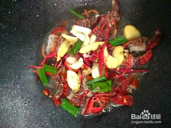 爆炒小龙虾做法