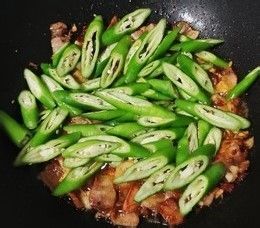 爽口下饭的土家小炒肉