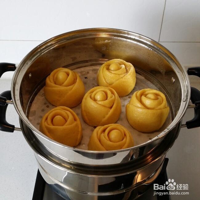 非常简单的豆渣南瓜面粉玫瑰馒头