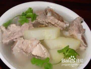 丰胸的最快方法 天然丰胸方法练出挺拔胸姿!