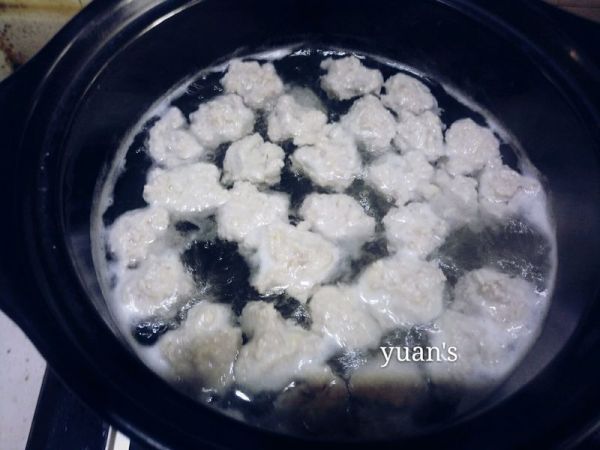 冬瓜小白菜丸子汤