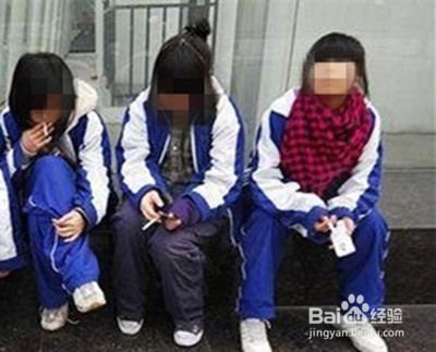 吸烟场合要注意的地方