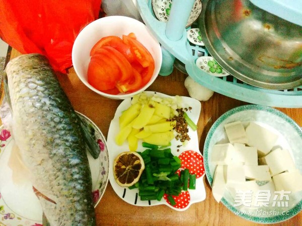 草鱼豆腐汤的做法