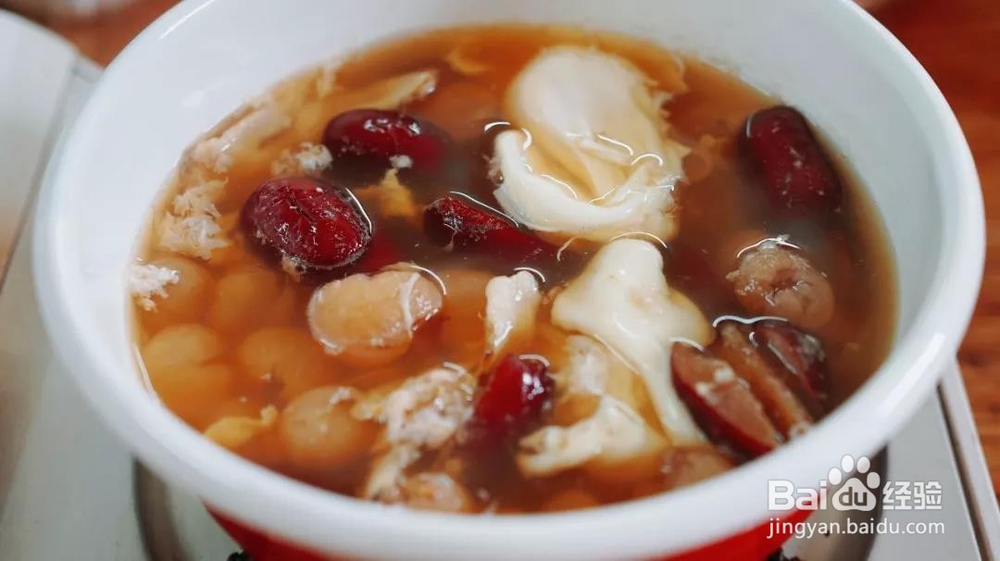 小仙女们都爱喝的红糖水红枣桂圆当归在加个鸡蛋