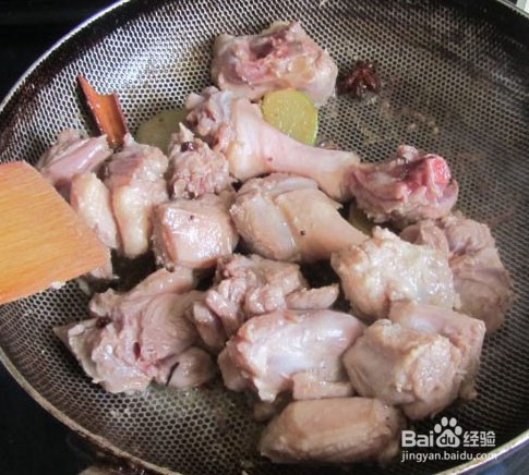 魔芋烧鸭的做法