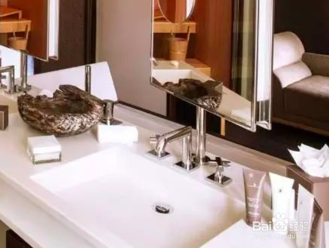 这样挑选卫生间的马桶、浴室柜不仅省钱质量也好