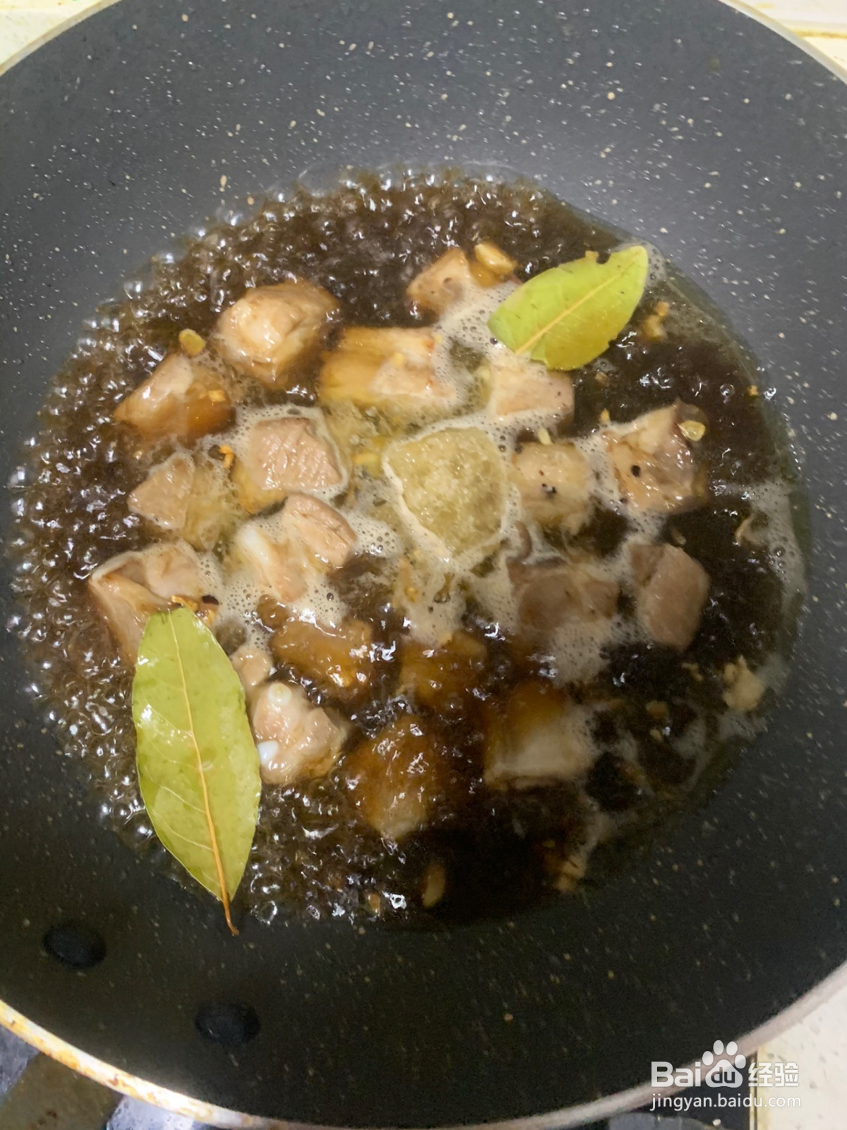 酸酸甜甜小排骨的做法