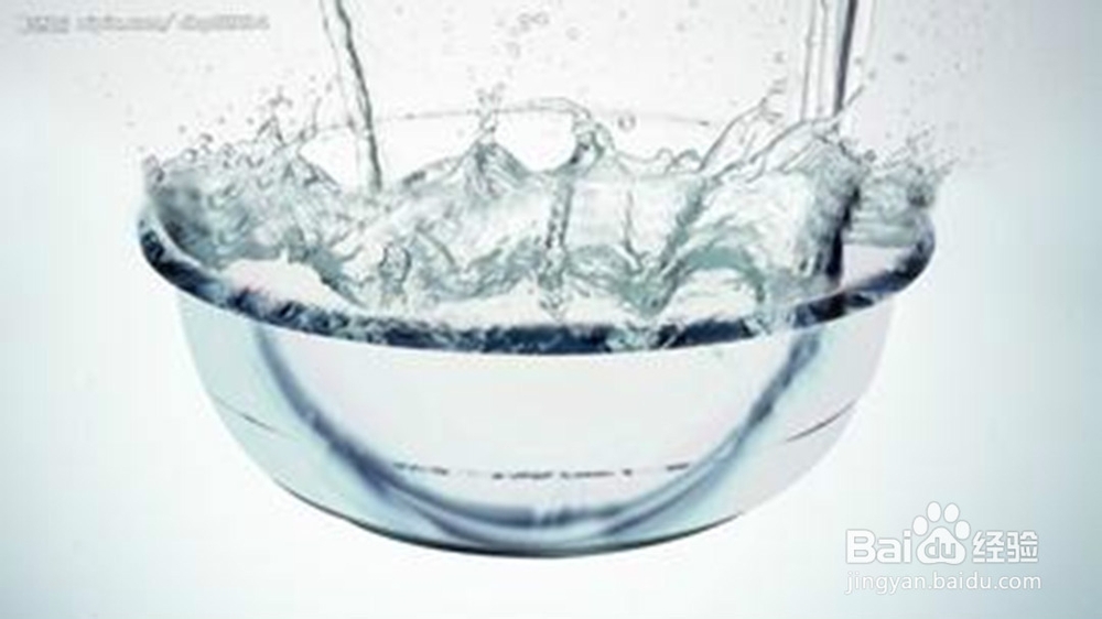 洗衣服怎么洗出清水？