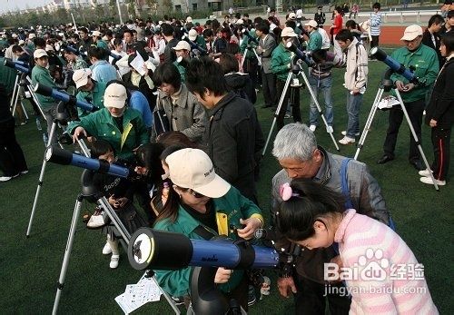 初学者要选什么样的天文望远镜呢