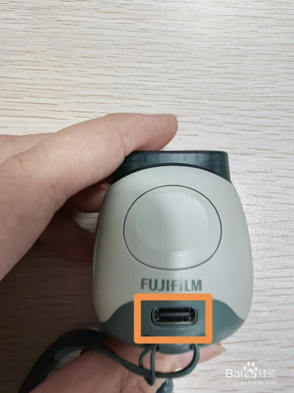 如何使用富士instax pal智能相机？