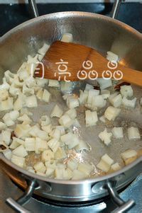 夏日爽口开胃菜－－酸辣藕丁