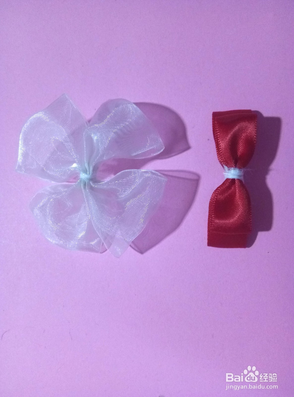 手工珍珠双色小花头花头绳制做方法