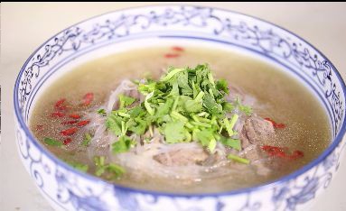 详解西安著名小吃 水盆羊肉