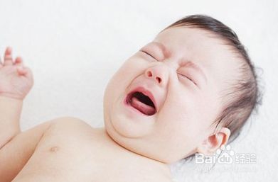 刚出生的婴儿哭闹不停怎么办 百度经验
