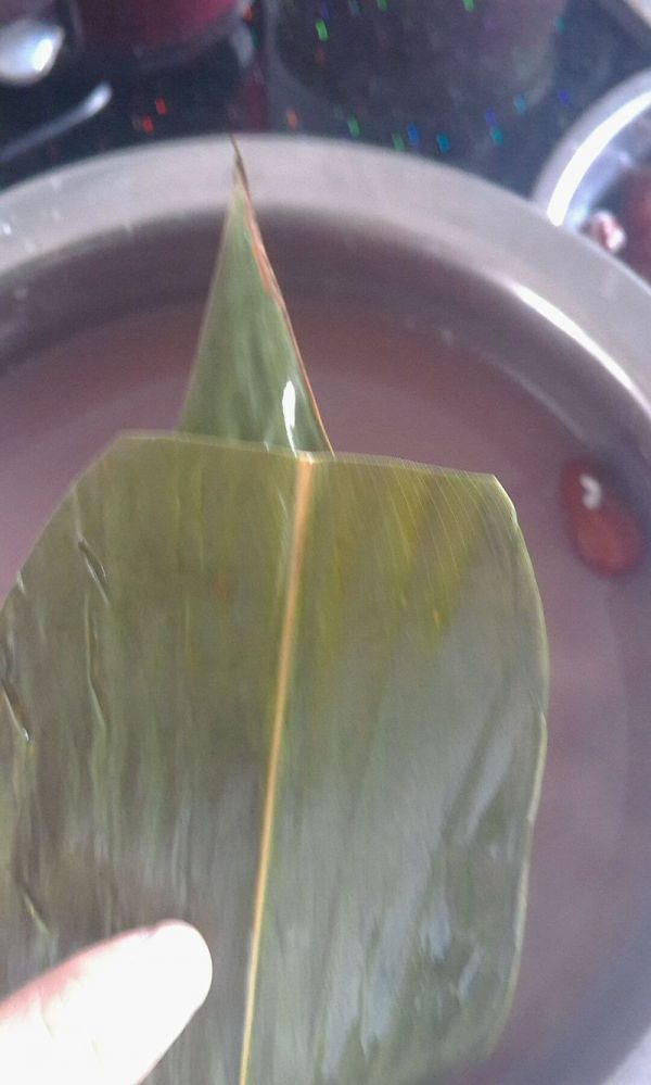 红豆红枣黑米粽子