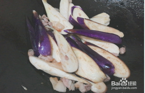 五花肉烧茄子的做法