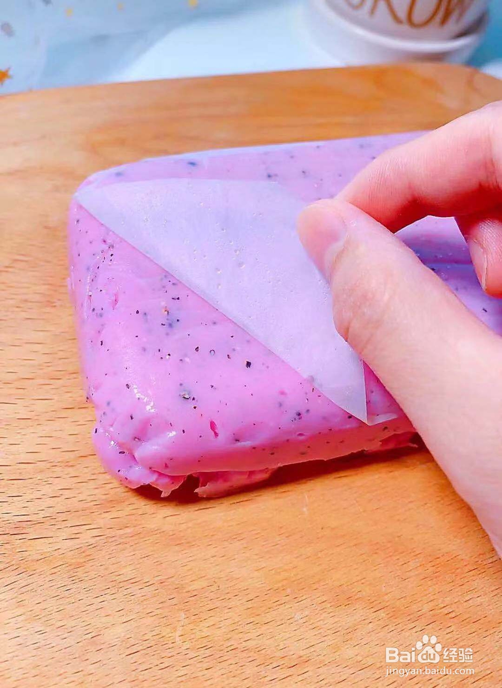 如何做火龙果奶香小方好吃?