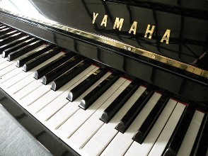 北京钢琴出租价格?