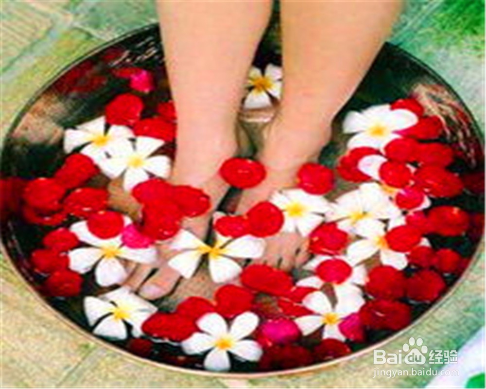 女生冬季手脚冰凉怎么办呢