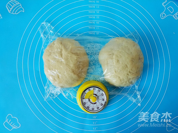 全麦奶香豆沙吐司