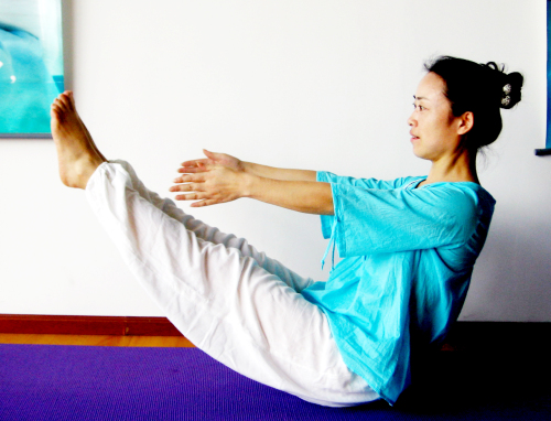 6招瘦腰修身法，每天3分钟练就诱人小蛮腰