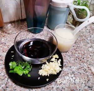 怎么做超下饭的素炒香菇