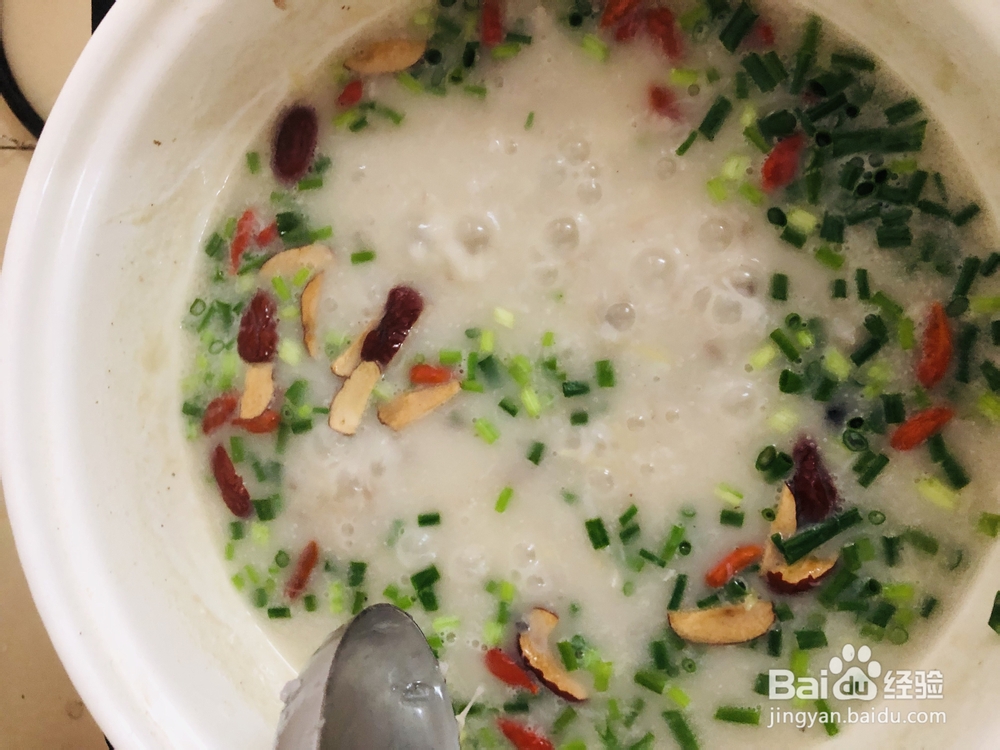 怎么简单的做鲫鱼山药粥?