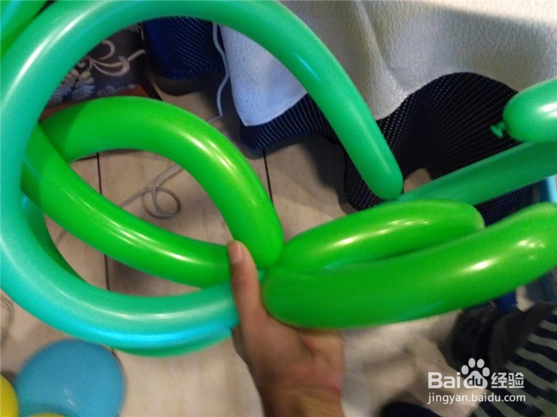 魔术气球章鱼怎么做