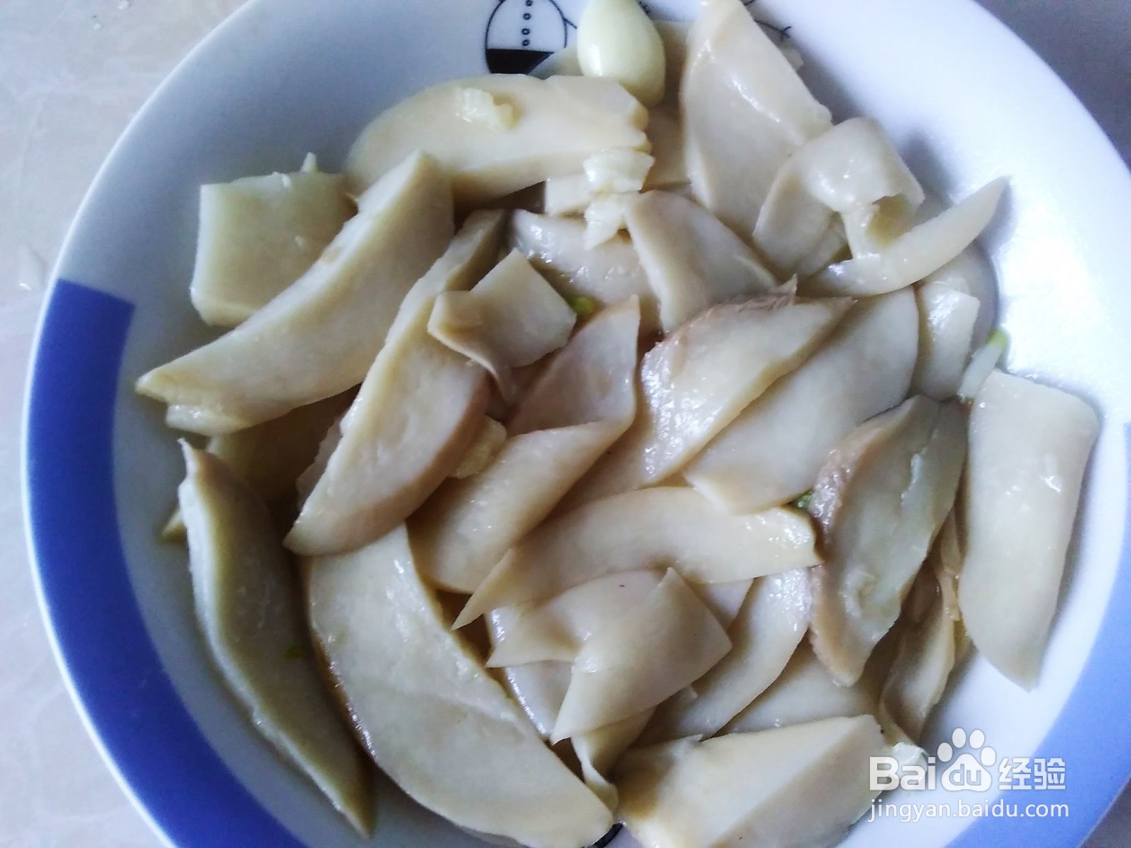 香肠扒杏鲍菇的家常做法