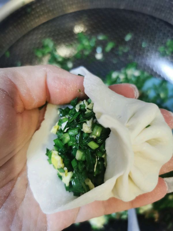 韭菜鸡蛋馅水煎包