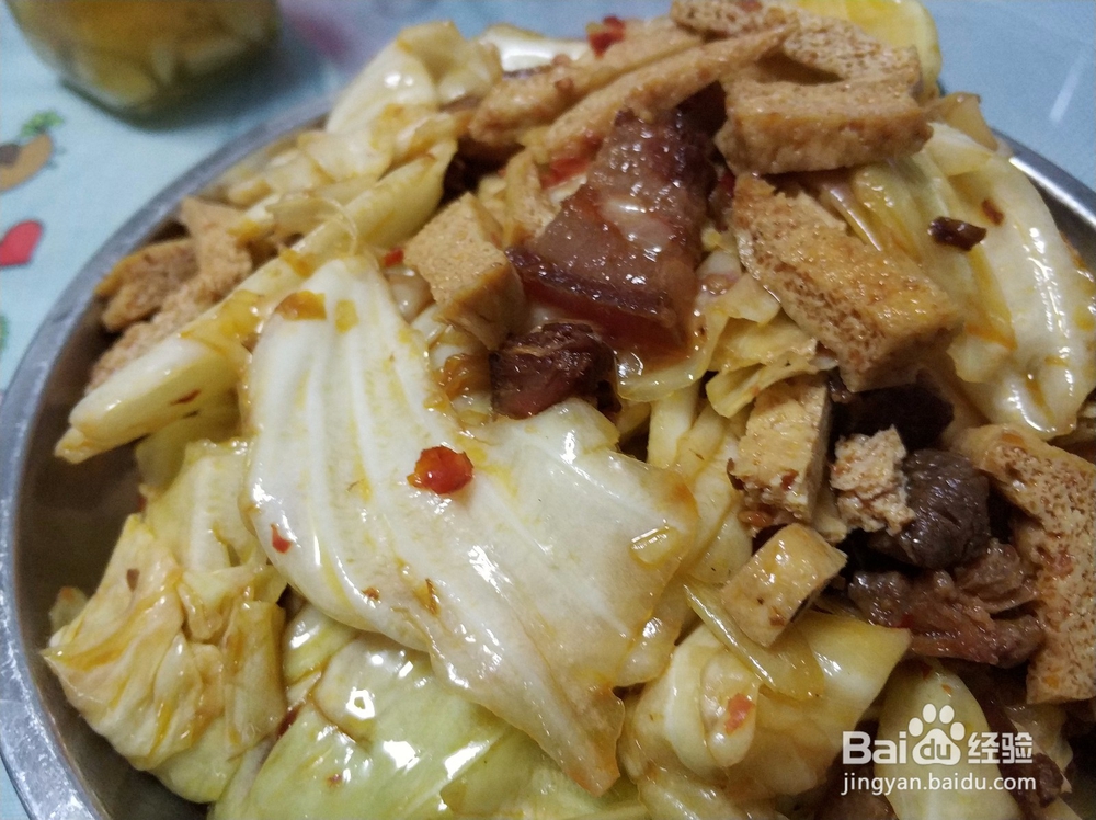 腊肉炒包菜怎么做才好吃