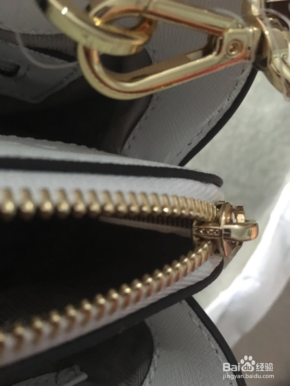 如何辨别mk包包的真假(详细版）